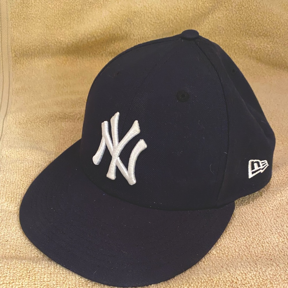 New Era NY Yankees Fitted Hat 7 3/8